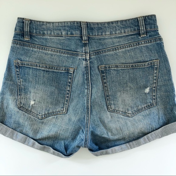 H&M Distressed Jean Shorts - Picture 2 of 3